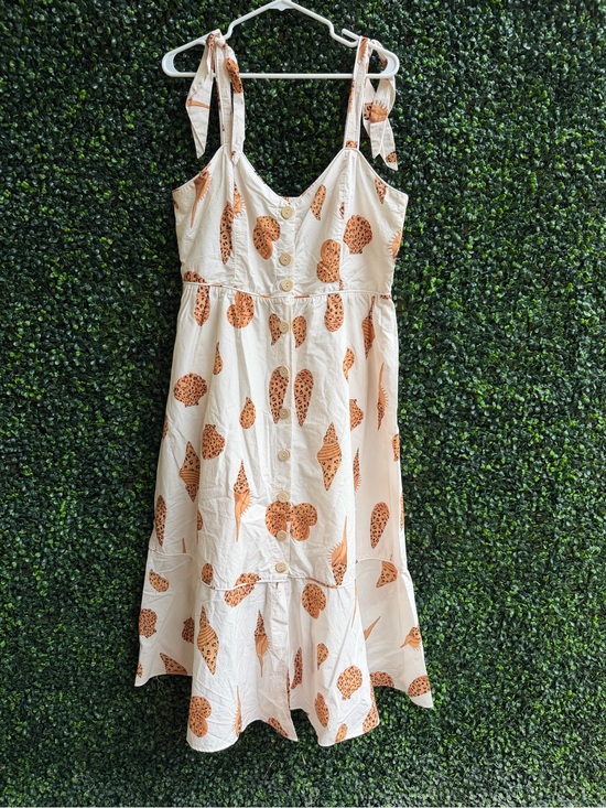 FARM Rio Dresses & Skirts - FARM Rio White Dress with animal print shells